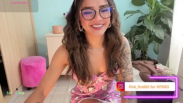 melisa es online show from November 18, 5:03 pm