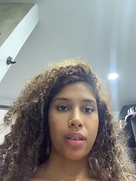 stormyy  online show from February 15, 7:35 pm