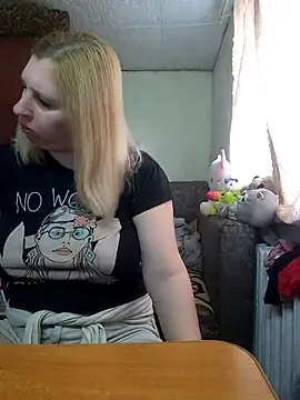 BustyBlond online show from March 21, 2:55 pm