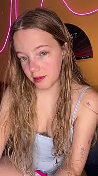 -veranito- online show from January 18, 3:03 am