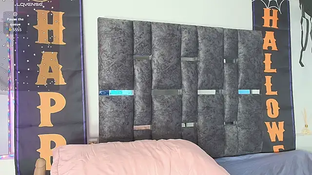 Natasharuso online show from November 1, 2:43 pm