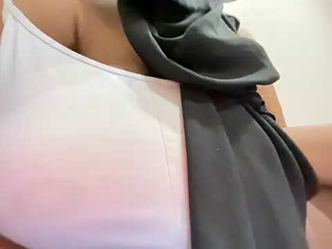 Submissive Arab online show from July 5, 10:04 pm