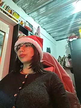 kateeen18 online show from December 19, 7:11 am