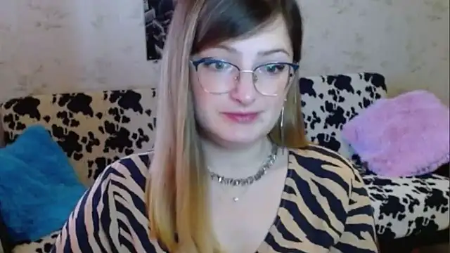 Arielsssplash online show from October 13, 7:00 am