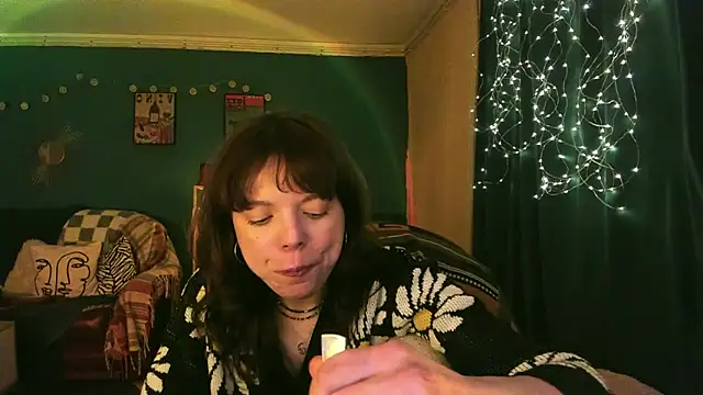 ClancyMorissey online show from February 9, 6:43 pm