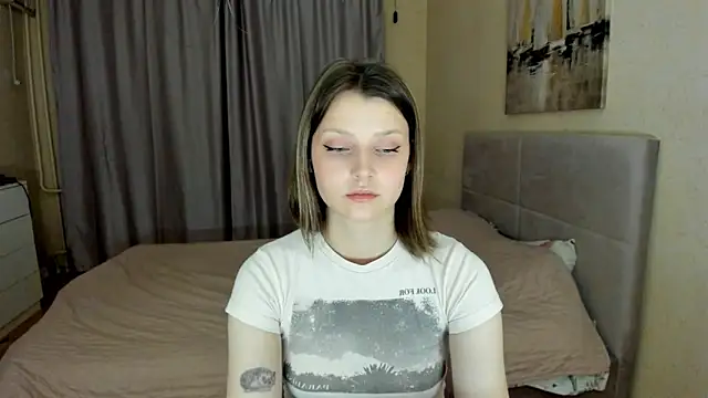 SoniNesti online show from October 15, 4:42 pm