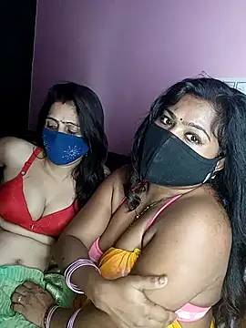 Snapshot of cutee__crazy chatting on October 6, 6:02 pm cutee crazy online show from October 6, 6:02 pm