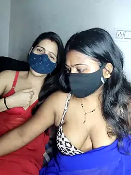 Snapshot of cutee__crazy chatting on October 4, 6:01 pm cutee crazy online show from October 4, 6:01 pm