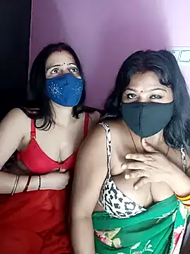 Snapshot of cutee__crazy chatting on November 1, 7:07 pm cutee crazy online show from November 1, 7:07 pm