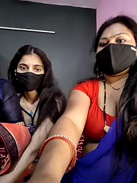 cutee  crazy online show from March 21, 1:38 pm