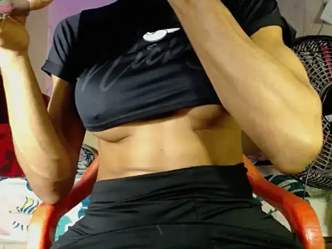 SexyLindaBig online show from November 30, 9:35 am