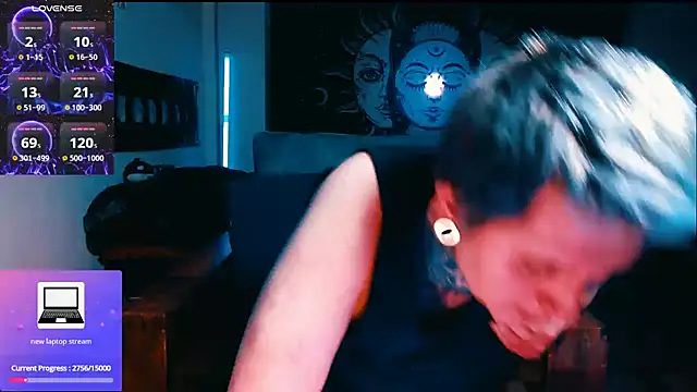 Marieblueeyes online show from March 11, 1:54 am