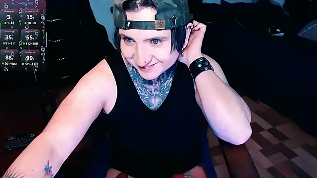 Marieblueeyes online show from October 15, 7:44 am