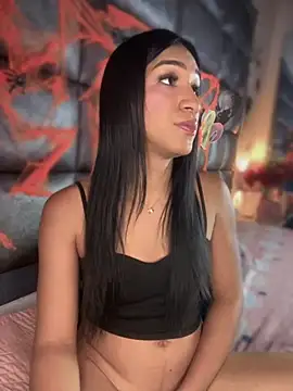 Ashly Miller online show from October 30, 8:43 pm