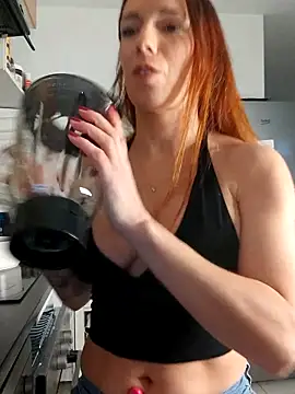 clara-francaise online show from November 20, 4:30 pm