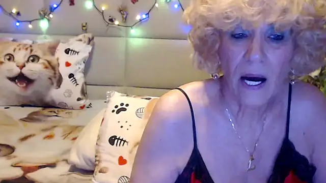 HappyWomanOn online show from March 29, 10:03 am