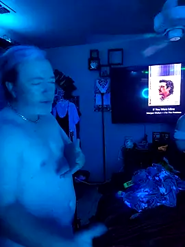 Hotredheadandtoungelasher online show from March 16, 10:30 am