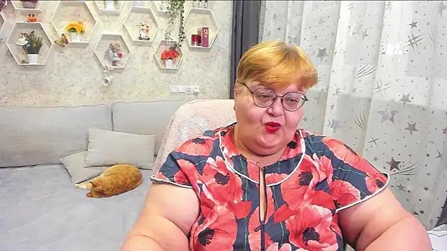  big love  online show from April 12, 8:11 pm