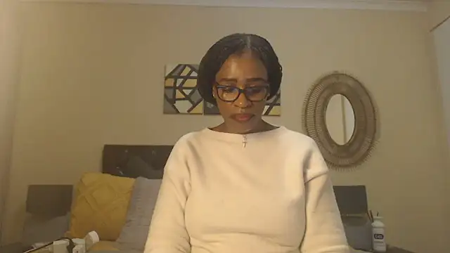 Creamyass22 online show from June 25, 2:18 pm