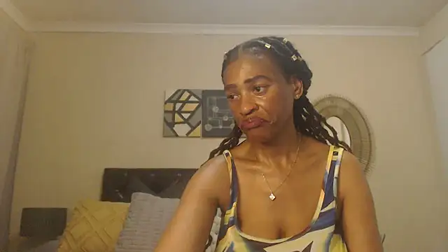 Creamyass22 online show from July 24, 4:38 pm
