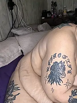 davisdesiresxh online show from November 12, 3:54 pm