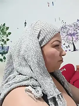 Alyona21 online show from July 10, 1:50 am