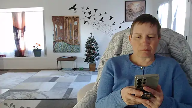 AuroraWillows online show from November 27, 9:39 pm