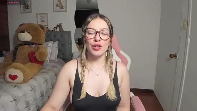 samysweet 8 online show from April 15, 12:44 am