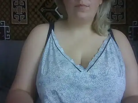 Diana Britt online show from October 3, 7:57 am