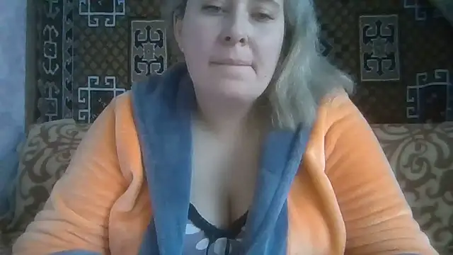 Diana Britt online show from January 13, 6:30 am