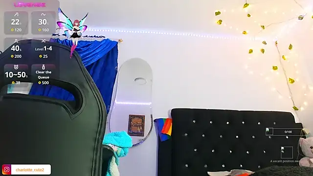 Snapshot of cute_charlotte_ chatting on October 22, 3:55 am cute charlotte  online show from October 22, 3:55 am