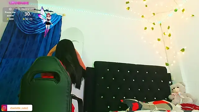 Snapshot of cute_charlotte_ chatting on September 30, 4:07 am cute charlotte  online show from September 30, 4:07 am