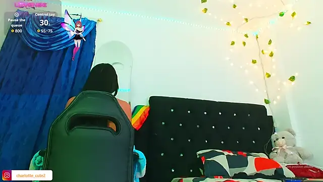 Snapshot of cute_charlotte_ chatting on October 3, 3:11 am cute charlotte  online show from October 3, 3:11 am