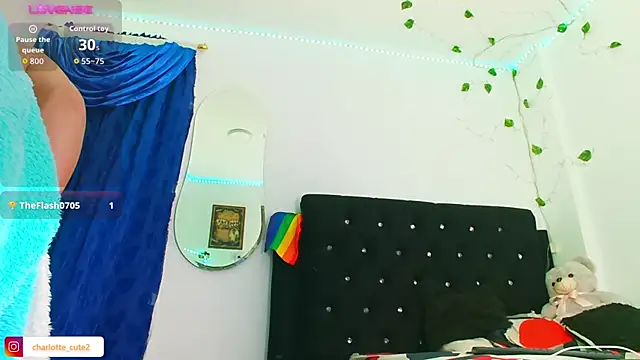 Snapshot of cute_charlotte_ chatting on October 5, 3:22 am cute charlotte  online show from October 5, 3:22 am