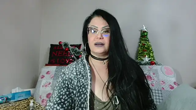 MISTRESS AMAZON FIRE online show from January 5, 9:07 pm