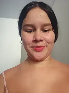 sweet lucia online show from November 4, 2:33 pm