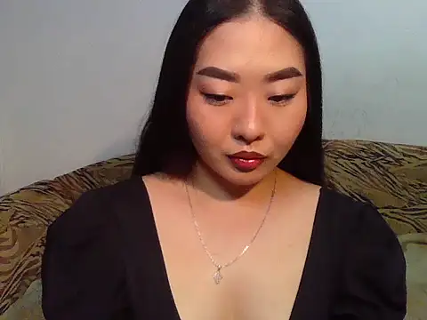 Snapshot of Aleksa_Blackdream chatting on September 25, 7:29 am Aleksa Blackdream online show from September 25, 7:29 am