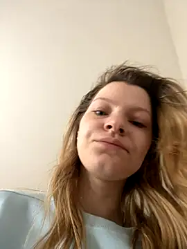 MaryHiggins online show from October 23, 7:58 am