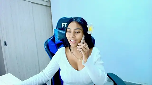 sophiax-x online show from January 17, 7:54 pm