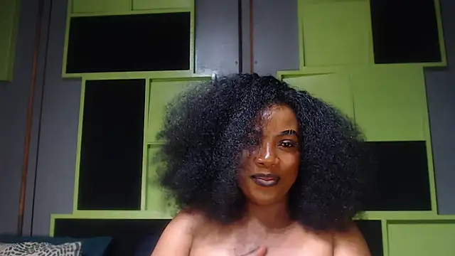 Snapshot of SexyAssDivaxxx chatting on September 30, 5:13 am SexyAssDivaxxx online show from September 30, 5:13 am