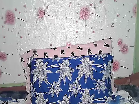 hotpussyxxx33x online show from December 3, 11:29 pm