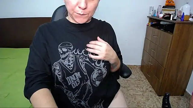 alexa milsf online show from October 31, 2:35 am