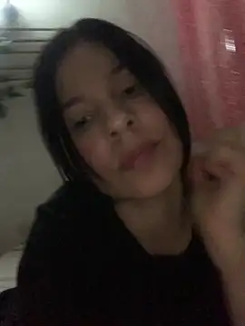 Estefani 32 online show from February 13, 5:31 am