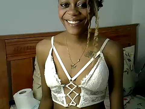 purplescarlet online show from January 13, 5:39 pm