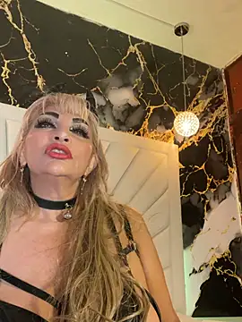 scarlett sexx69 online show from May 30, 12:03 pm