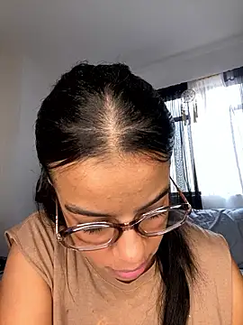 trianawhite online show from January 15, 3:18 pm