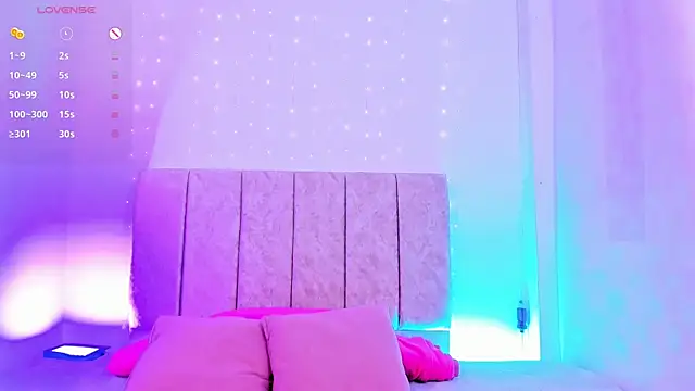 Danny  Smith online show from December 18, 11:15 am