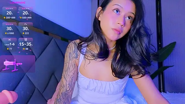 Mia Tin online show from March 22, 7:09 pm