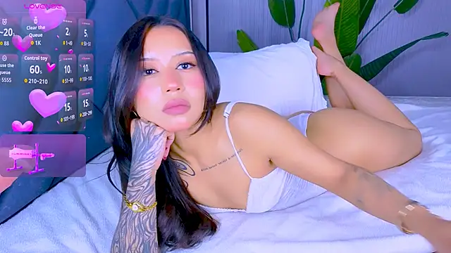 Mia Tin online show from June 26, 4:52 pm