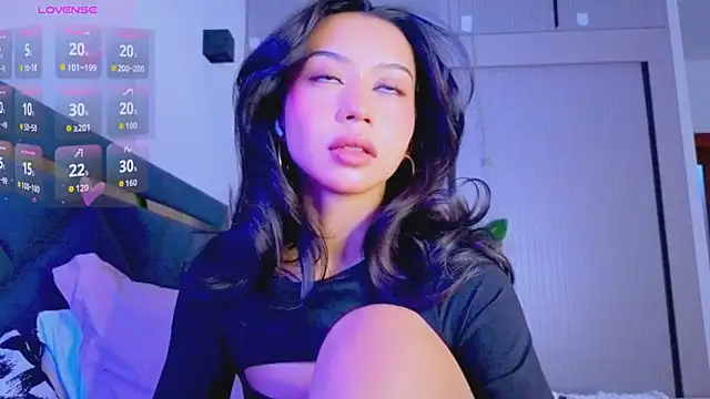 Mia Tin online show from February 12, 8:54 pm